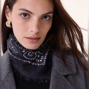 KUJTEN Small Bandana Hachi Black